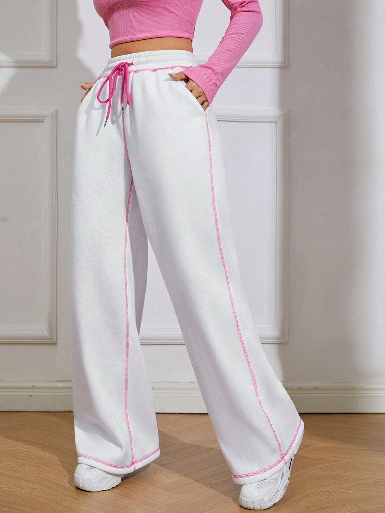 Drawstring Waist Contrast Piping Wide Leg Pants