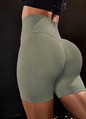 Yoga Basic Seamless Wide Waistband Scrunch Butt Sports Shorts